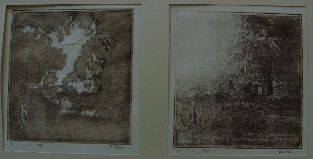 Kaffeetisch mit Olivenzweig